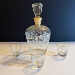 Vintage Gold Trimmed Decanter and Shot Glass Set
